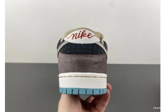 Nike FZ3129-200 Dunk Savings SB Low Money Big  1017